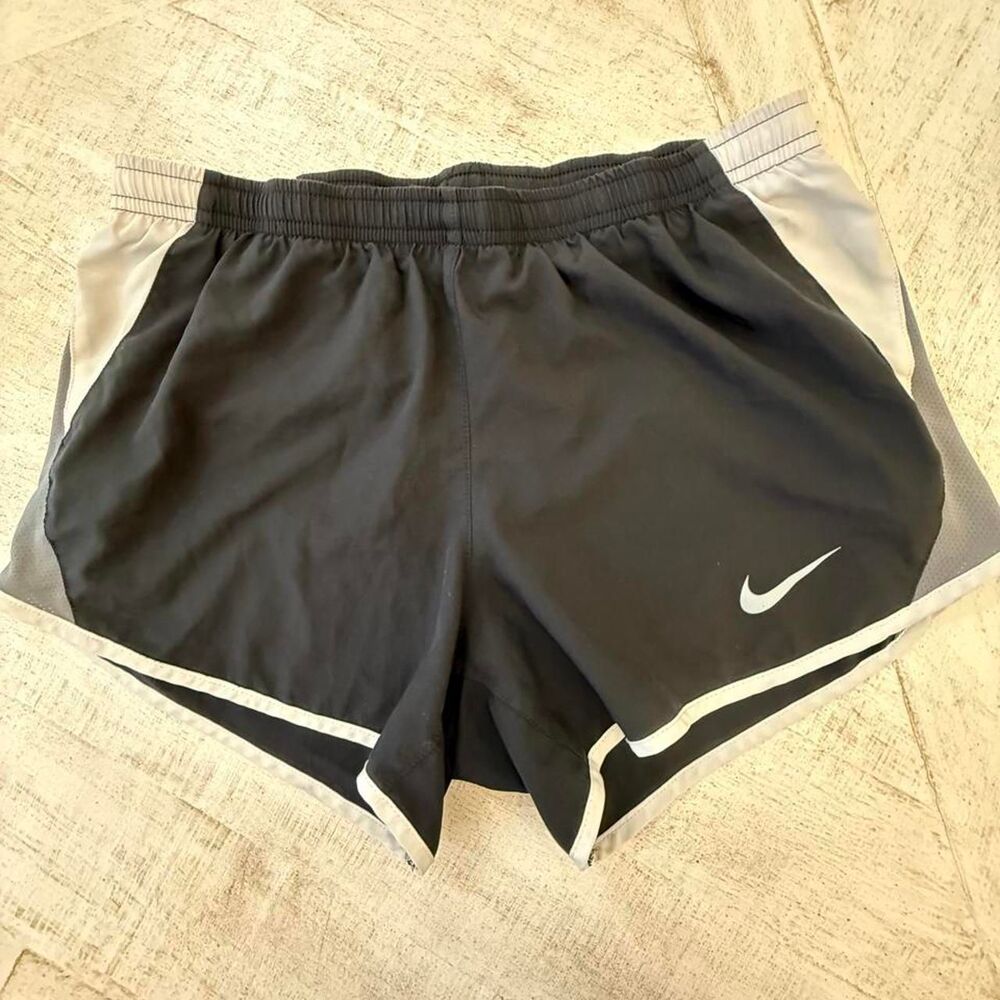Nike Women's Grey and Black Shorts